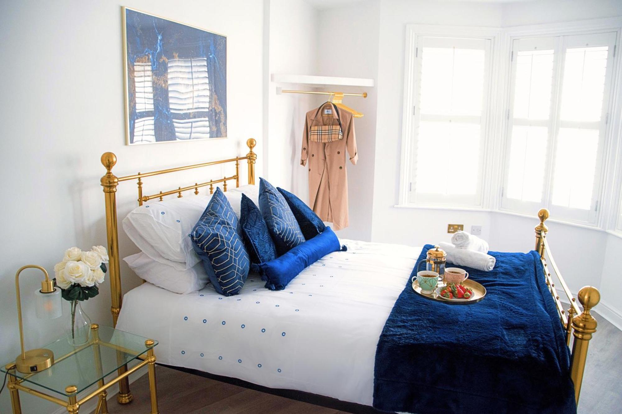 Modern Town Centre Flat - Free Shared Parking, King Size Bed, 5 Minutes Walk To Beach Bornemouth Extérieur photo